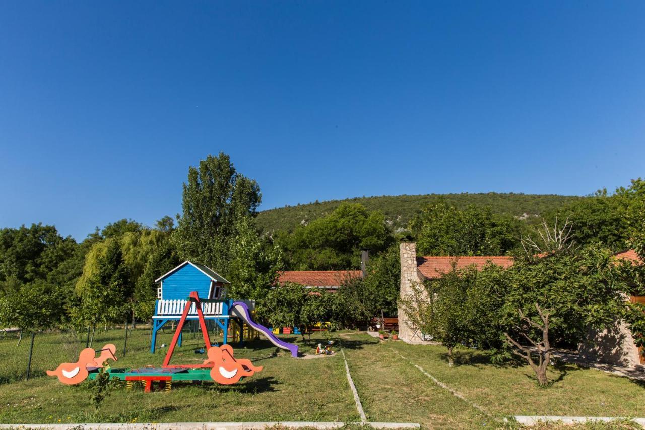 Vacation Home Hercegovka Čapljina Buitenkant foto